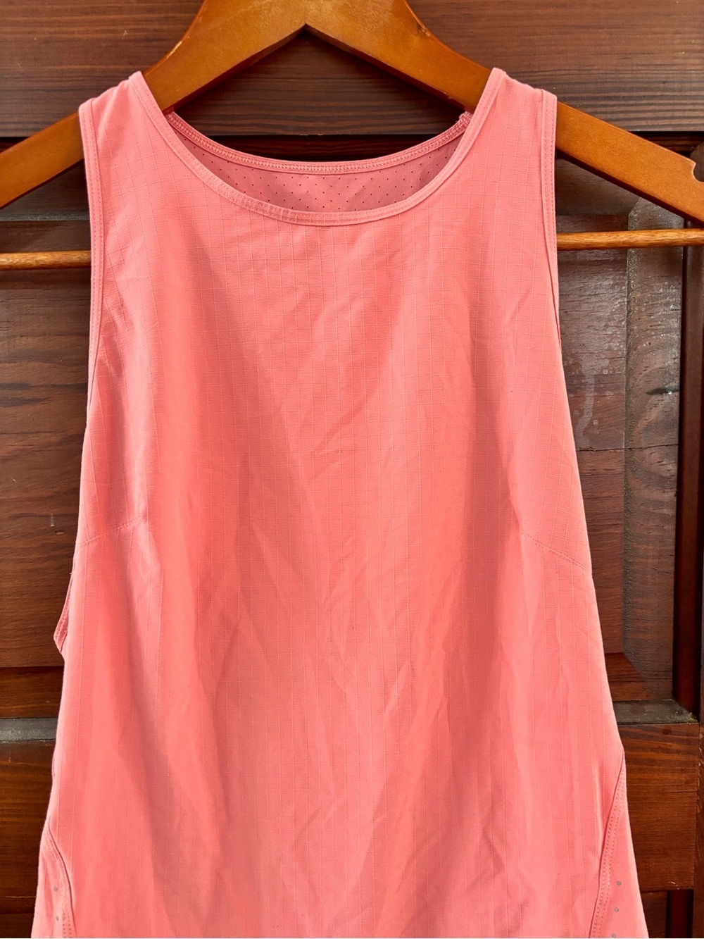 Lululemon Lightweight Stretch Running Tank Top in Raspberry Cream Reflective - Picture 7 of 10